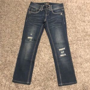Like new - ankle Rewind jeans.